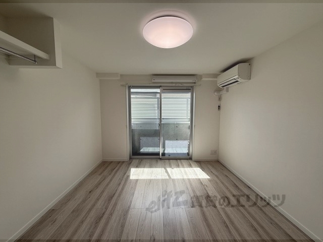 居室・リビング　居室