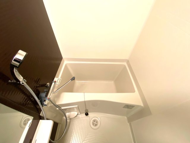 バス・シャワールーム　お風呂です