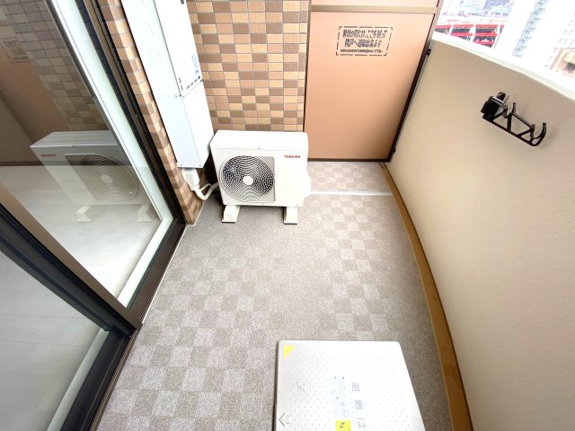 バルコニー　開放的で明るい空間を演出してくれるバルコニーです