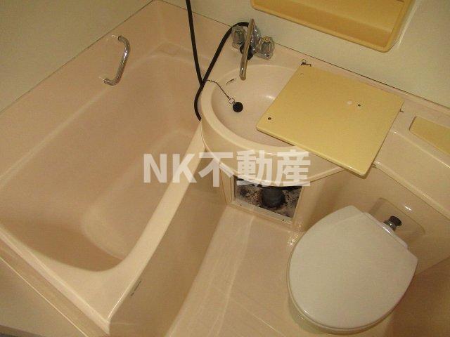 バス・シャワールーム　きれいなお風呂です