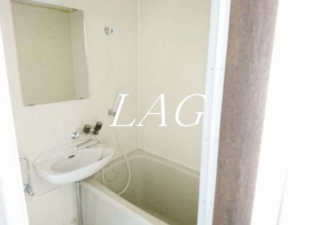 バス・シャワールーム　お風呂です。