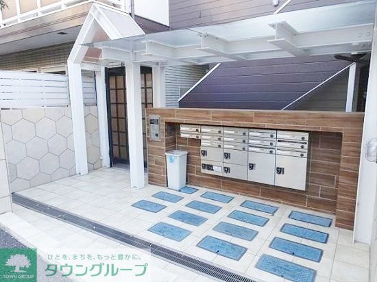 エントランス　部屋探しは株式会社　タウンハウジング　までお気軽にお問合せ…