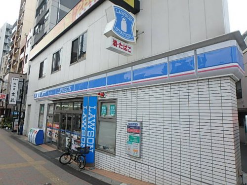 コンビニ　ローソン 駒込駅前店（コンビニ）まで142m