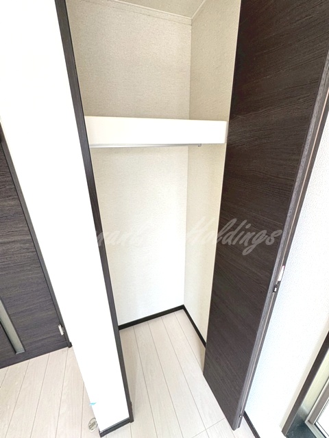 収納　ハンガーラック付きで楽々収納♪