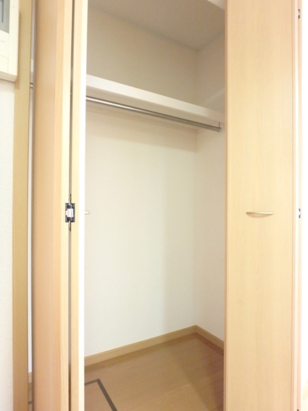 収納　図面と現状に相違がある場合には現状を優先