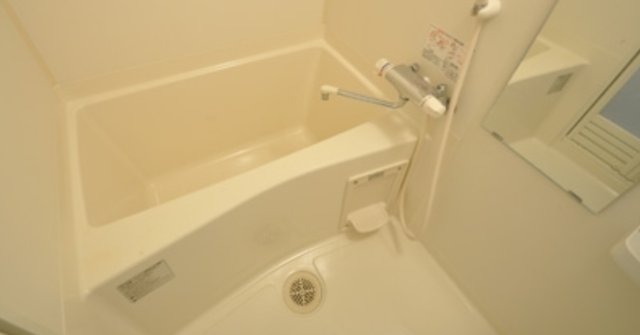 バス・シャワールーム　風呂