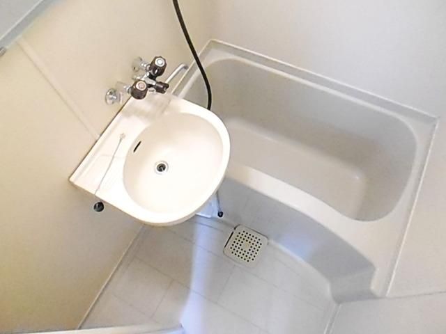 バス・シャワールーム　★清潔感のあるお風呂★