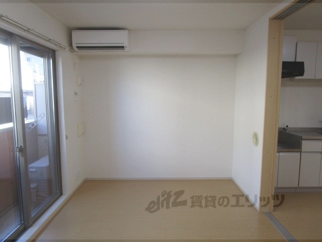 居室・リビング　洋室