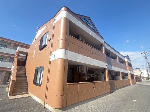 建物外観　外観写真（昼）