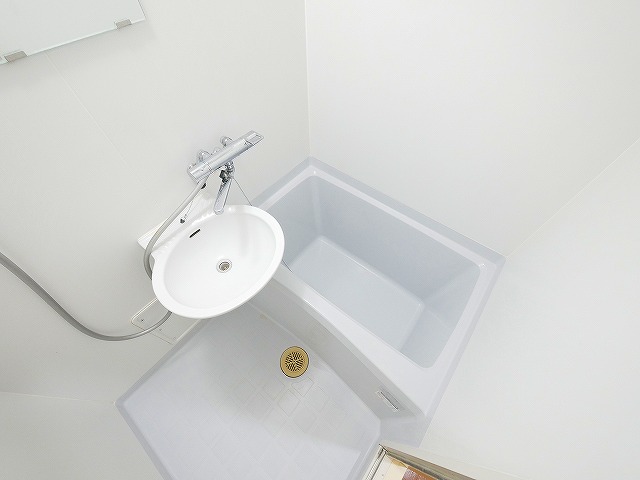 バス・シャワールーム　きれいなお風呂です