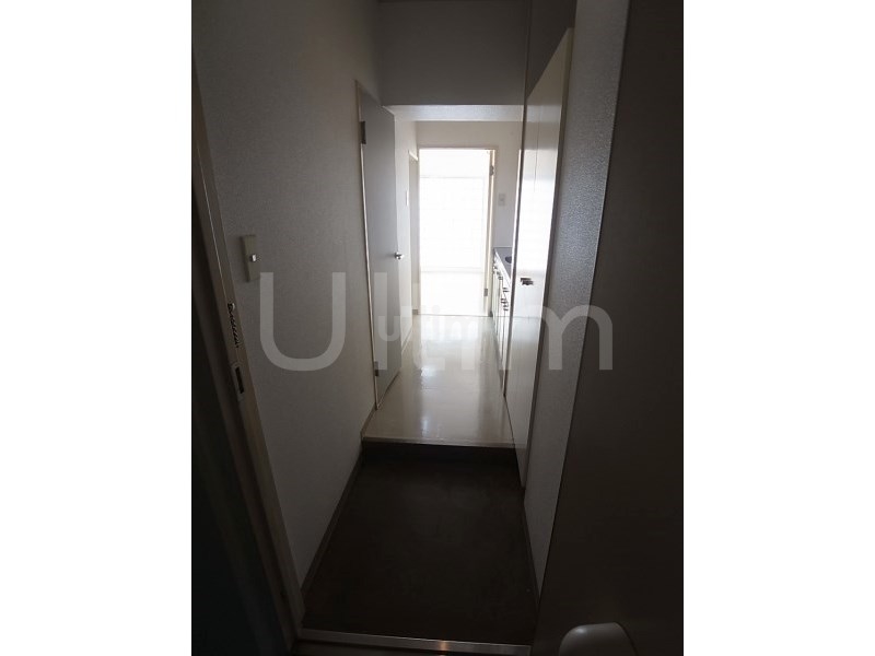 玄関　他の部屋の写真です。