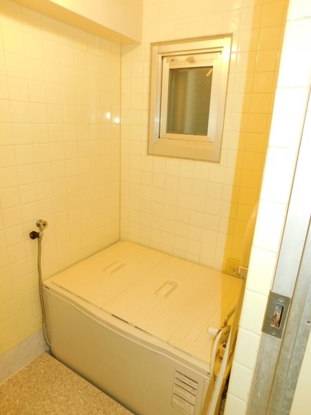 バス・シャワールーム　別号室イメージ