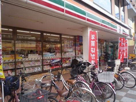 コンビニ　セブン-イレブン浅草国際通り店（コンビニ）まで394m