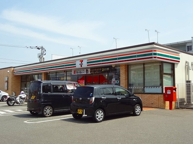 コンビニ　セブンイレブン大村協和町店（コンビニ）まで740m