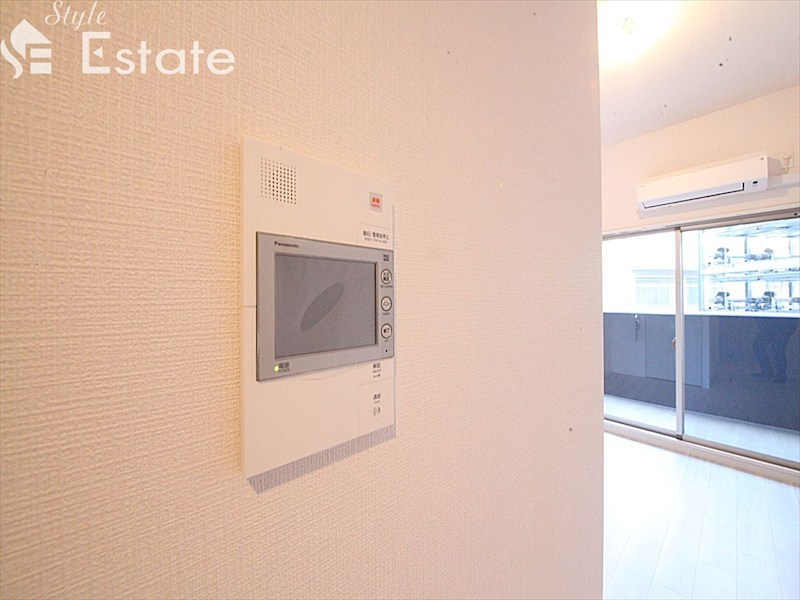 セキュリティ　モニター付きインターホン