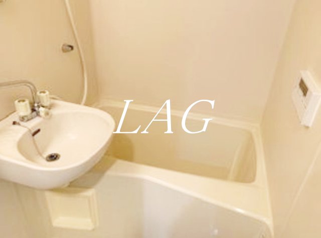 バス・シャワールーム　お風呂です。