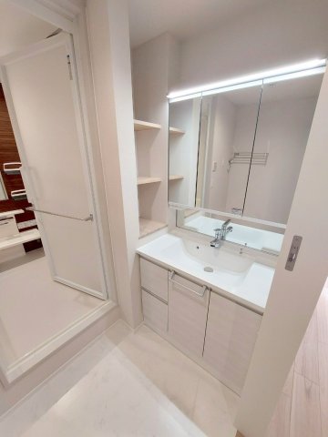 洗面設備　★独立洗面台★