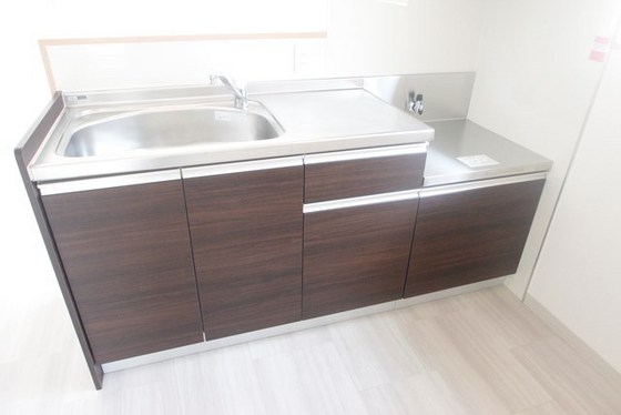 キッチン　※別部屋の写真です