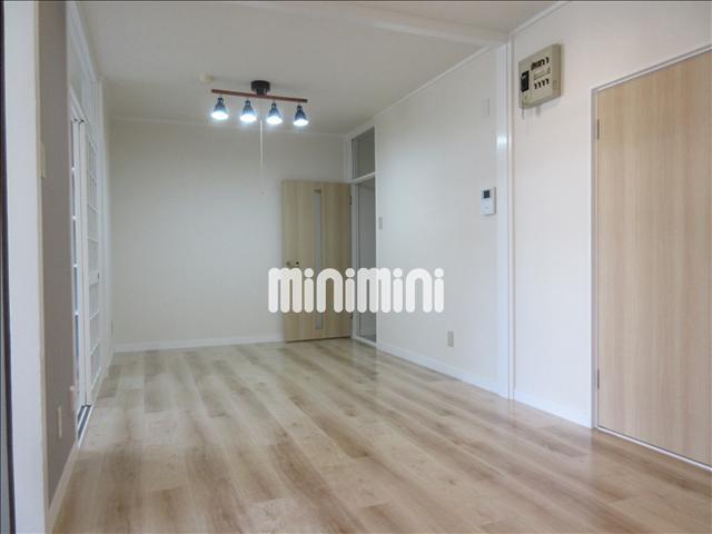 その他　１２畳の広々としたリビングです