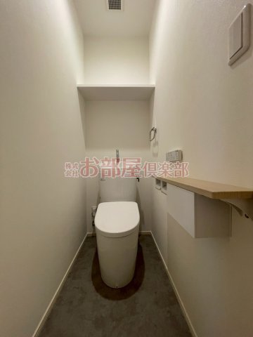 トイレ　落ち着いたトイレです