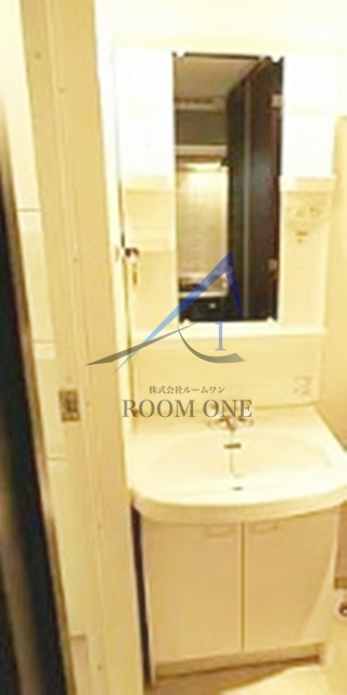 洗面設備　洗面台です。