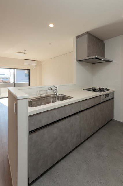 キッチン　※写真は同タイプ住戸です。