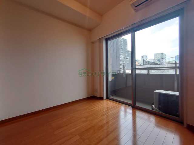 居室・リビング　別部屋の参考写真になります。