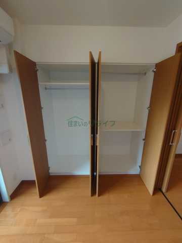 収納　別部屋の参考写真になります。