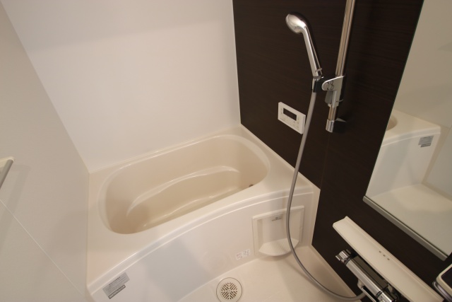 バス・シャワールーム　※別室の参考写真の為、現況優先です。