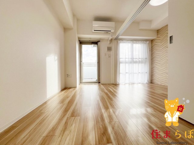 居室・リビング　「“合う暮らし”を、LINEで一緒に描こう。」