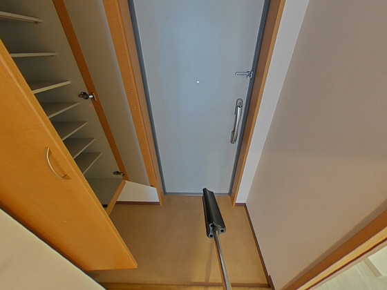 玄関　※別部屋の写真です