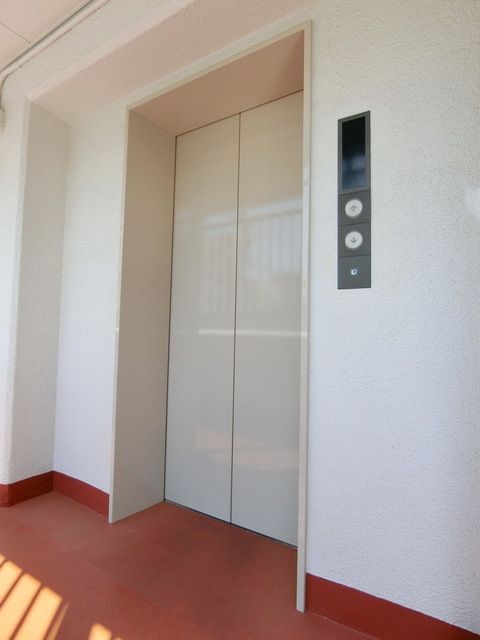 その他　☆エレベーター☆