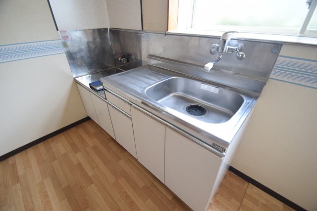 キッチン　2口コンロ設置可！