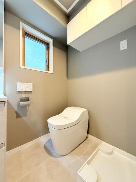 トイレ　別部屋参考写真