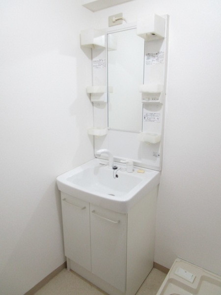 洗面設備　３０６