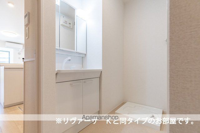 シャン・ド・フルールIの内装写真
