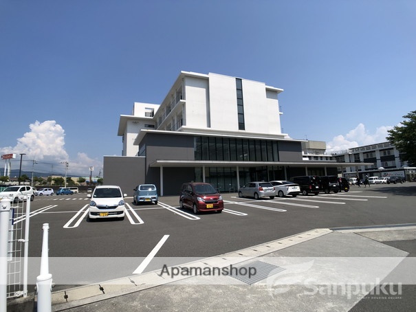 病院　愛媛医療生活協同組合愛媛生協病院（病院）まで488m