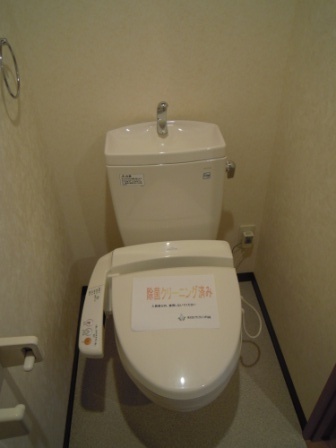 トイレ　ウォシュレット機能あり☆