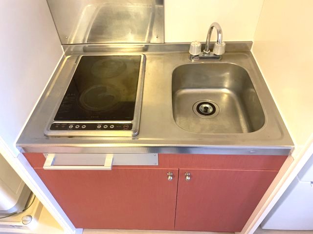 キッチン　同物件別部屋写真です。