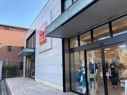 ショッピングセンター　ユニクロ（ショッピングセンター）まで480m