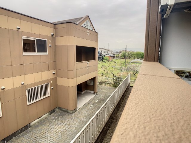 眺望　掲載写真は同型モデルを掲載しており実際のお部屋と仕様等が異な