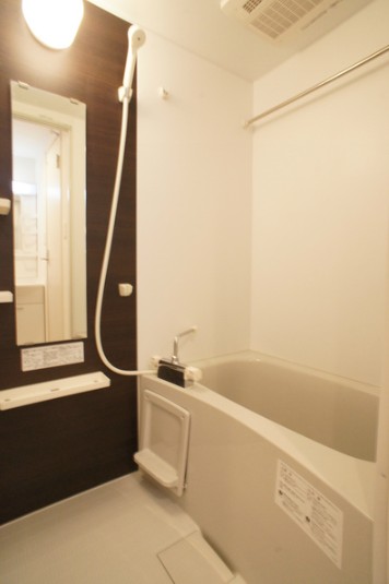 バス・シャワールーム　浴室