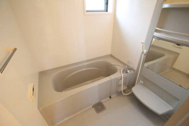 バス・シャワールーム　ユニットバス追炊き付