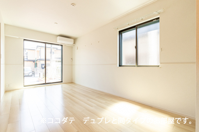 居室・リビング　同仕様