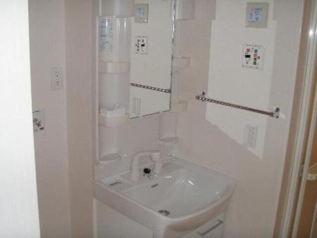 洗面設備　ラ　メゾン　ドュ　ブラン