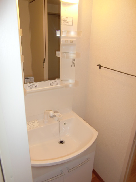 洗面設備　洗面化粧台付き♪