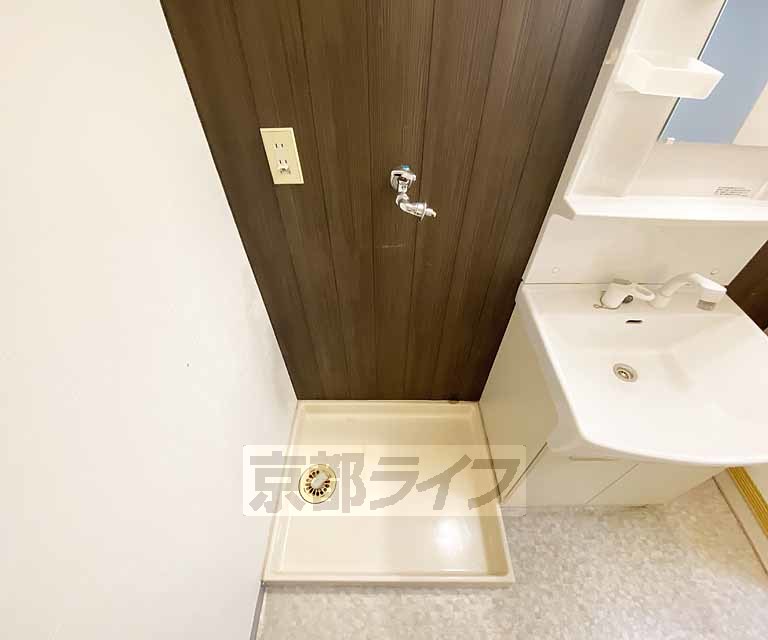 その他設備　縦型・ドラム式が置けます。