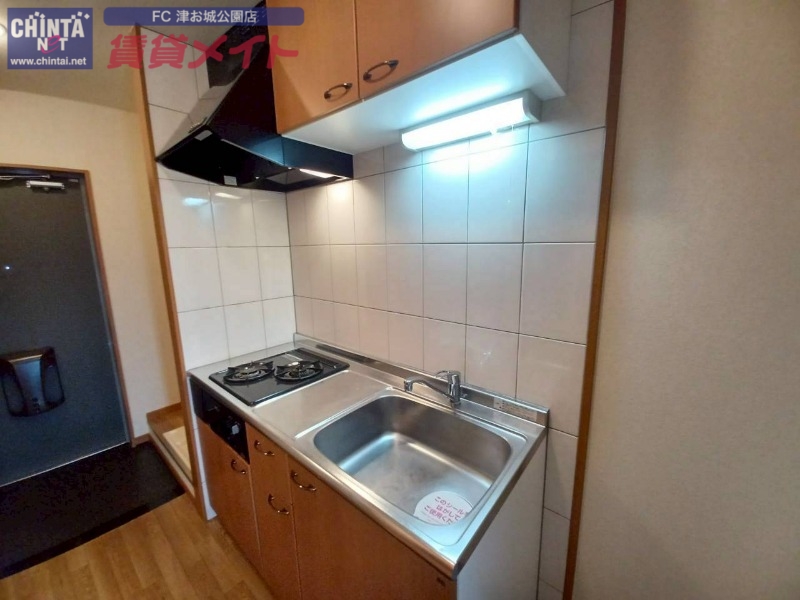 キッチン　同物件別室写真