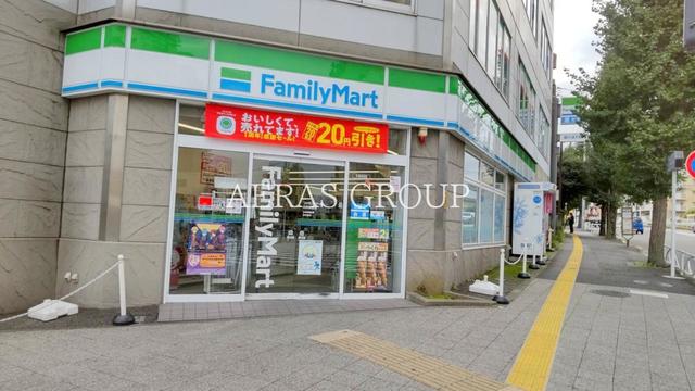 コンビニ　ファミリーマート 日野駅前店（コンビニ）まで430m