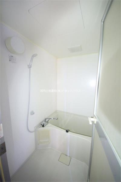 バス・シャワールーム　同間取り別部屋